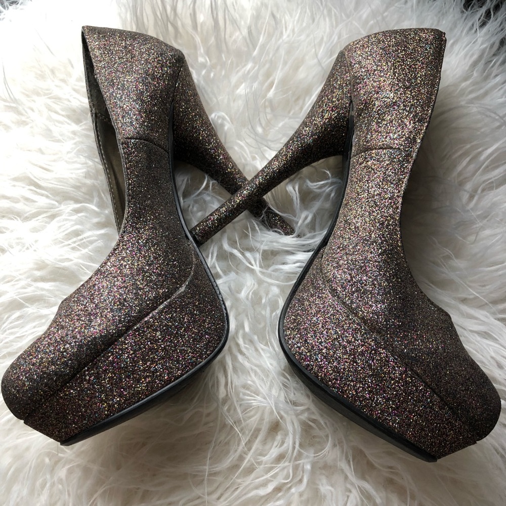 Call It Spring - Picture 5 of 7